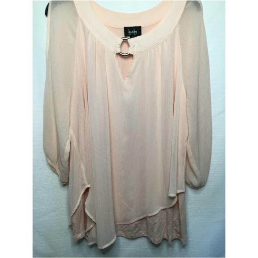 By & By Peach Top